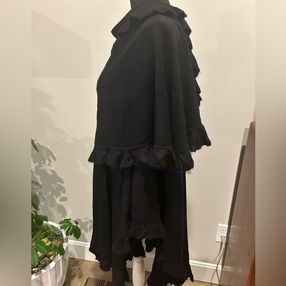 NWT April Marin black shawl; one size; can be worn many ways. Beautiful. - Picture 4 of 5